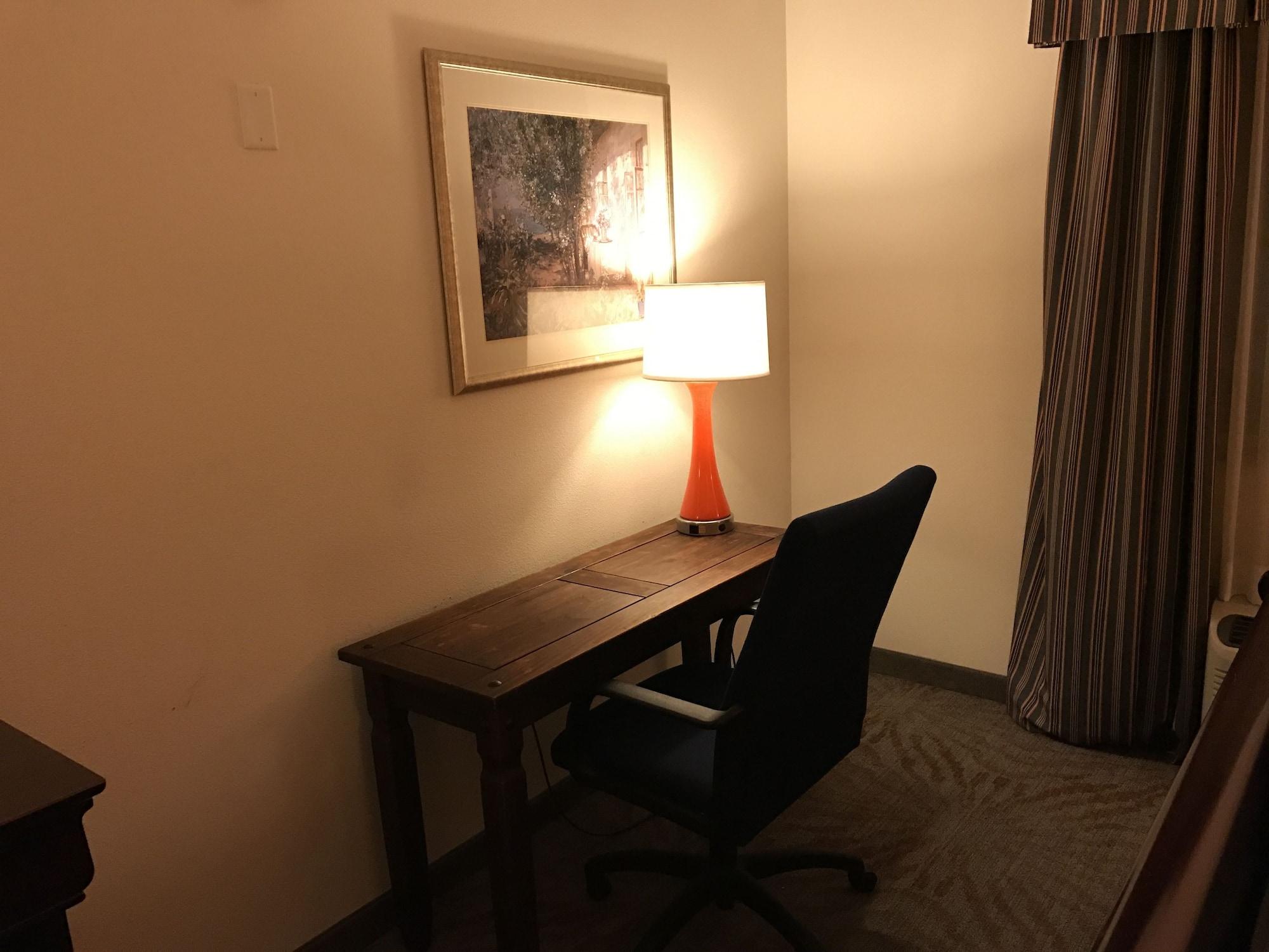 Super 8 By Wyndham Lubbock West Hotel Eksteriør billede